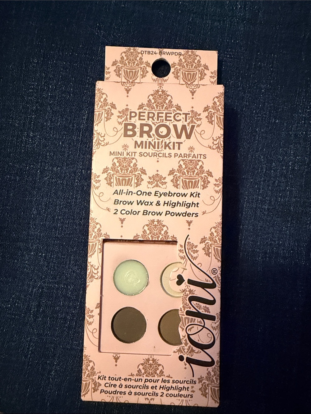 ioni Perfect Brow All In One Eyebrow Kit. Wax, Highlighter, 2 Color Brow Powders